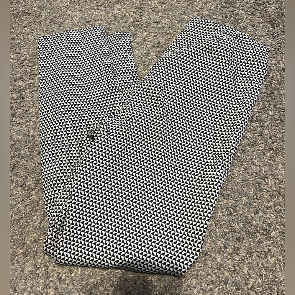 Theory Geometric Black and white Pattern Cropped Pants